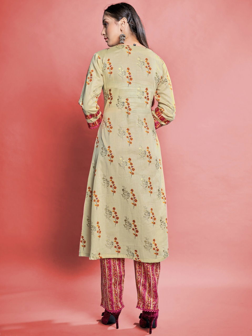 Style Instant Sanjana Fancy Ethnic Wear Wholesale Cotton Kurti With Bottom